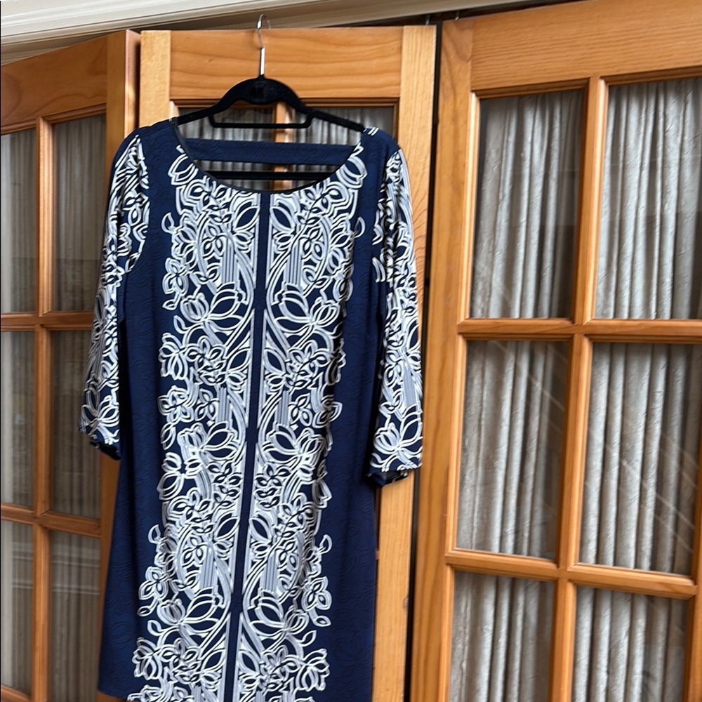Laundry By Shelli Segal Navy and White 3/4 Sleeve Dress